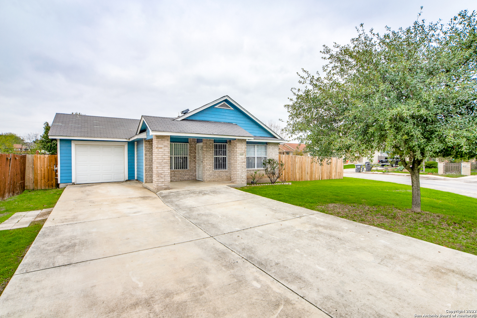 1527 Morning Sun San Antonio TX 78228
