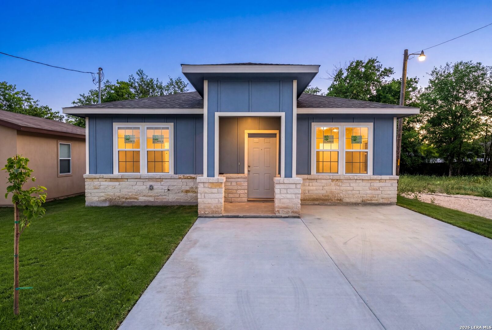 717 Avenue C Seguin TX 78155