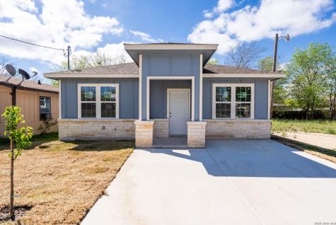 717 Avenue C Seguin TX 78155