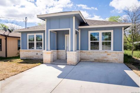 717 Avenue C Seguin TX 78155