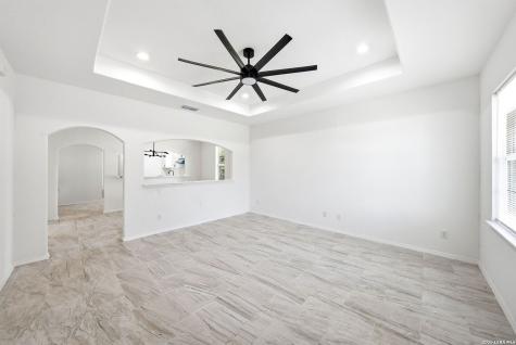 717 Avenue C Seguin TX 78155