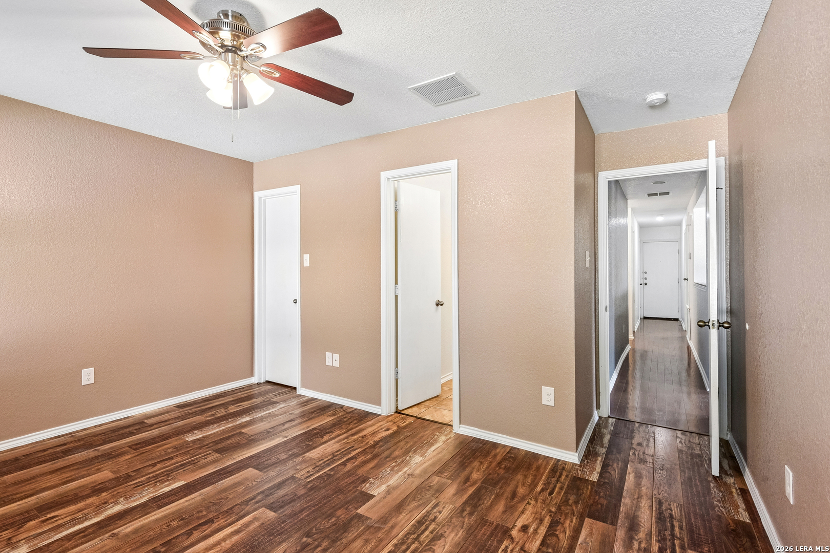 1051 Sundance Fort San Antonio TX 78245