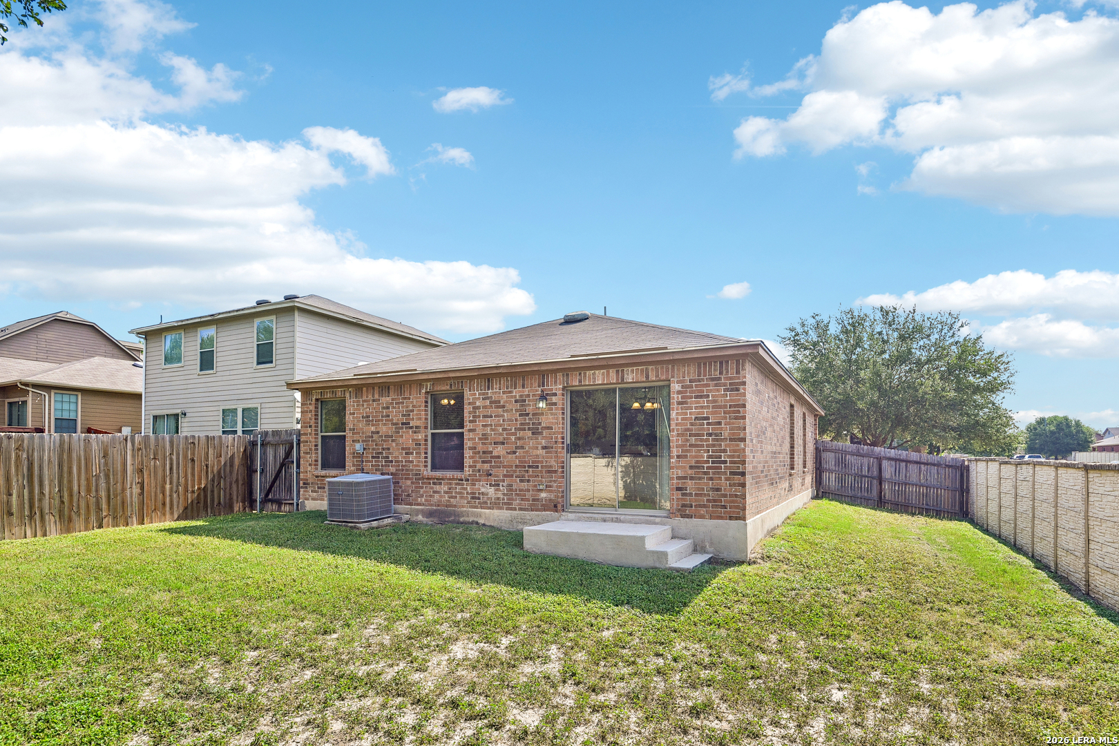 1051 Sundance Fort San Antonio TX 78245