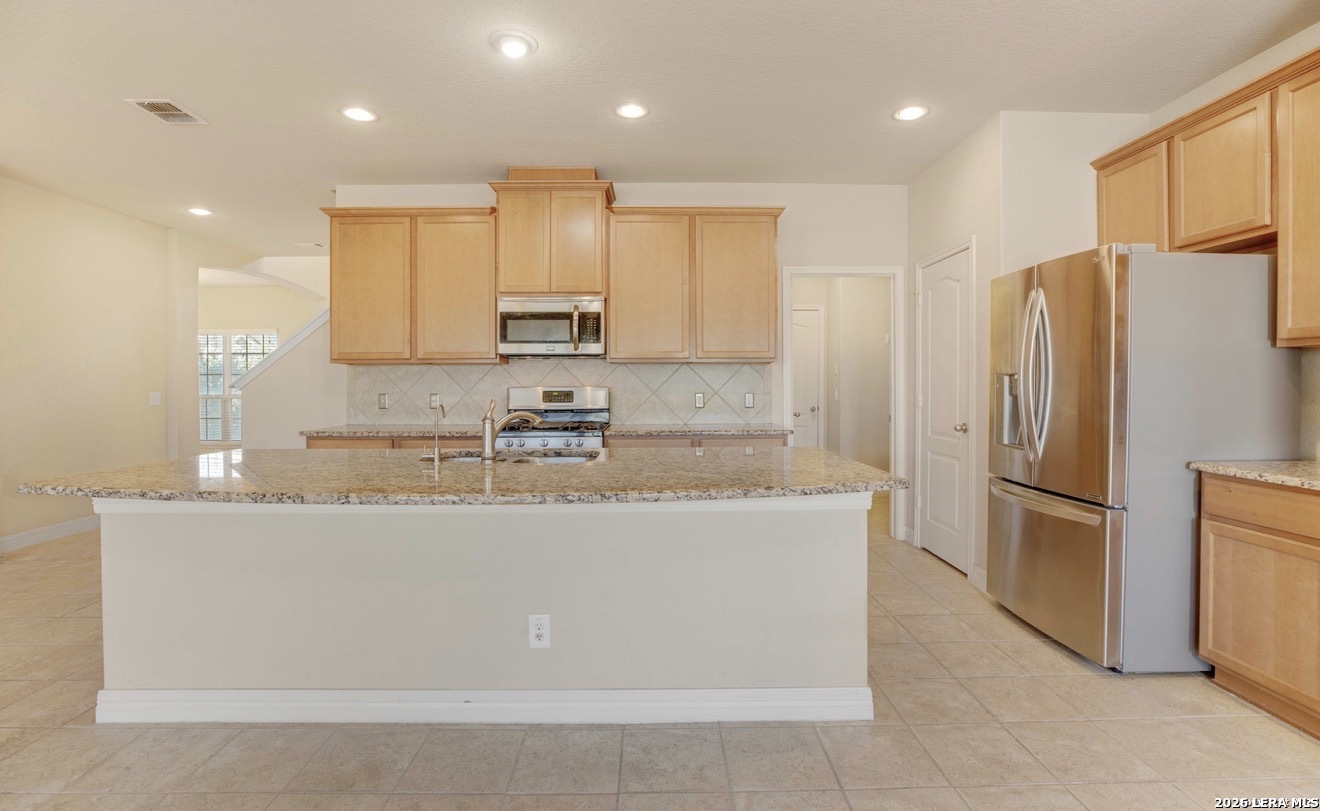 1011 Ranch Falls San Antonio TX 78245