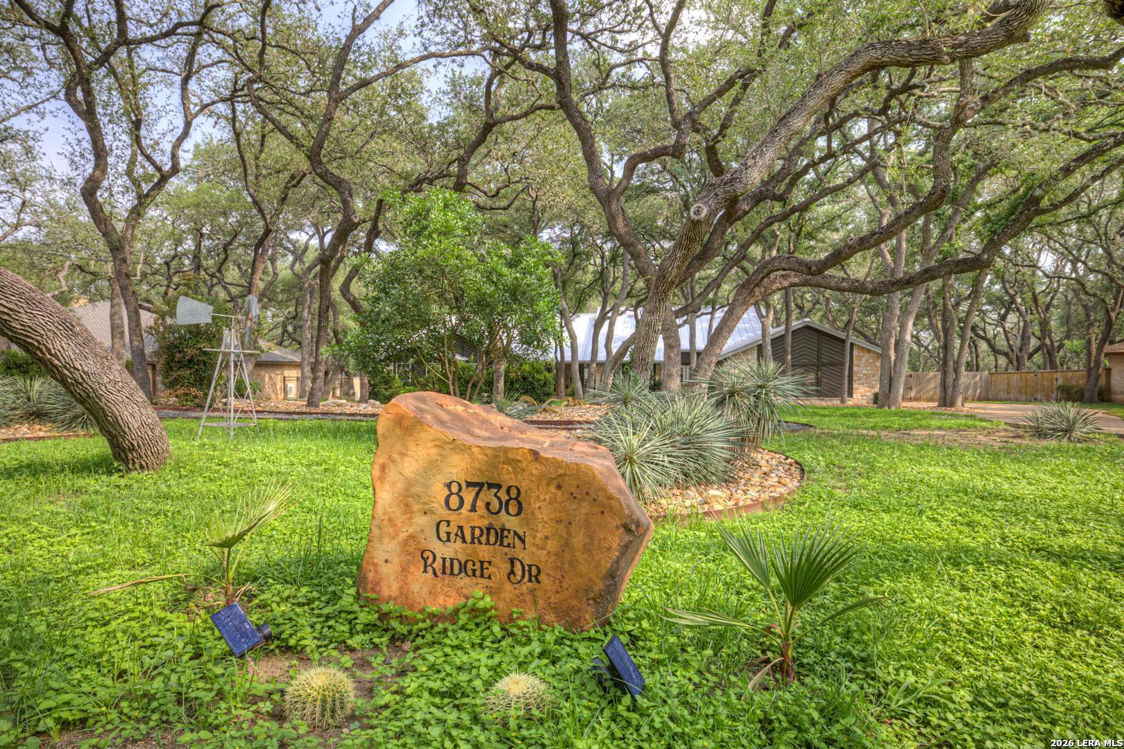 8738 Garden Ridge Drive San Antonio TX 78266