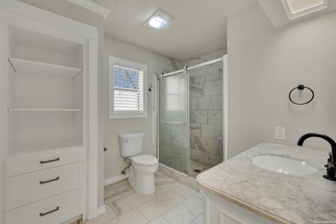 8738 Garden Ridge Drive San Antonio TX 78266