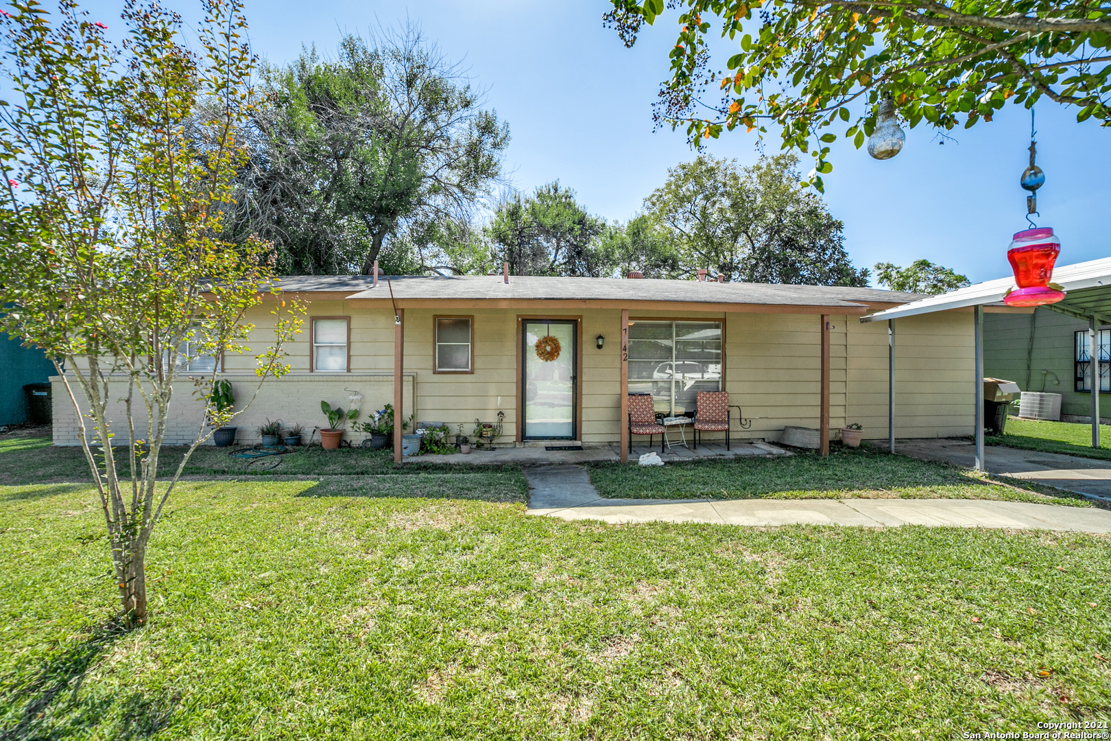 7142 Hickory Grove Drive San Antonio TX 78227