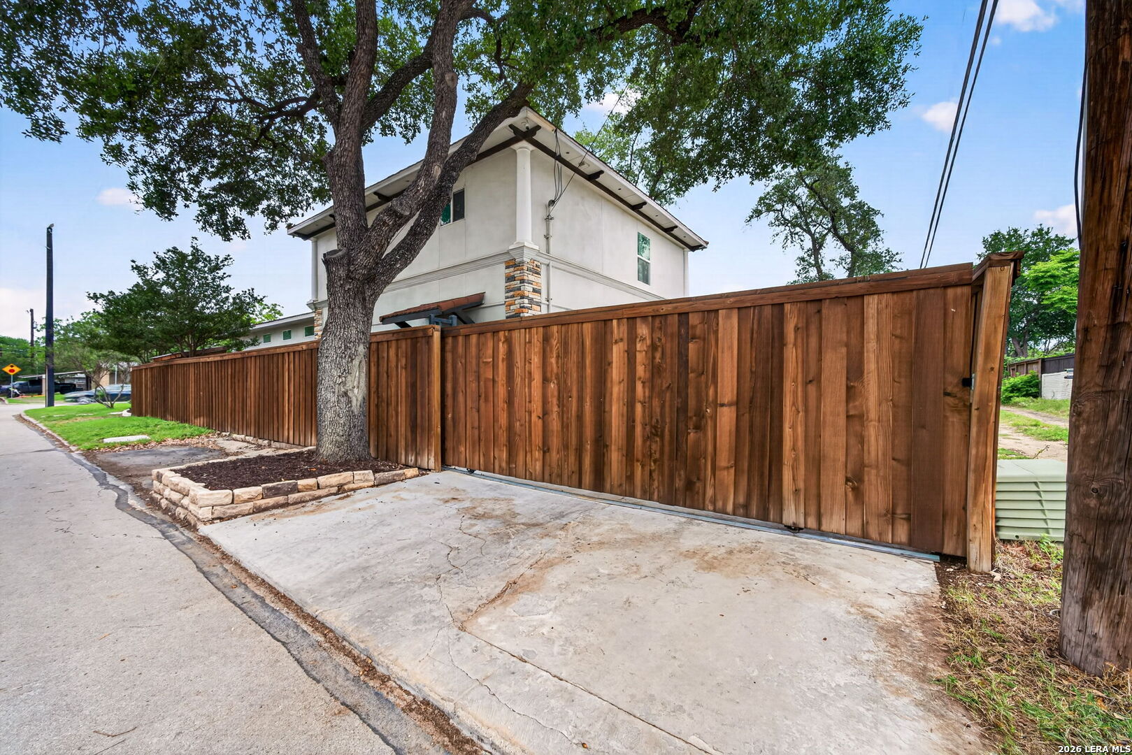 602 E Nottingham San Antonio TX 78209