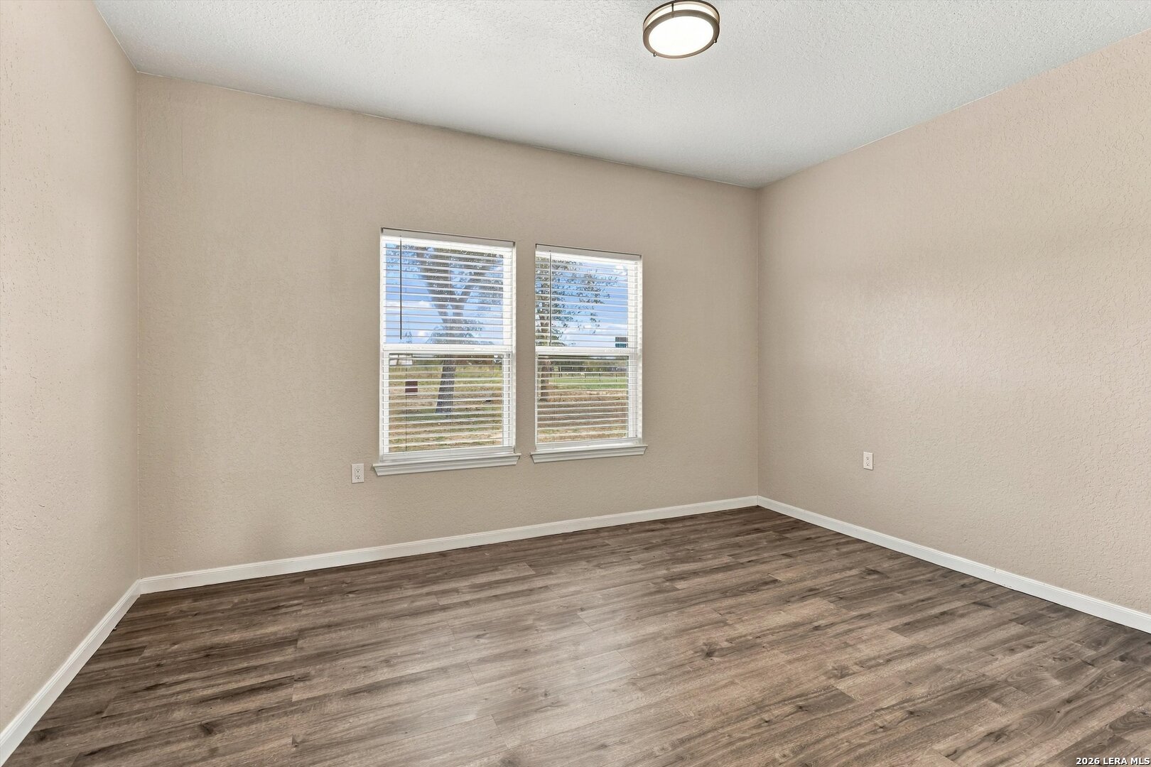 39 Eaglerock Poteet TX 78065