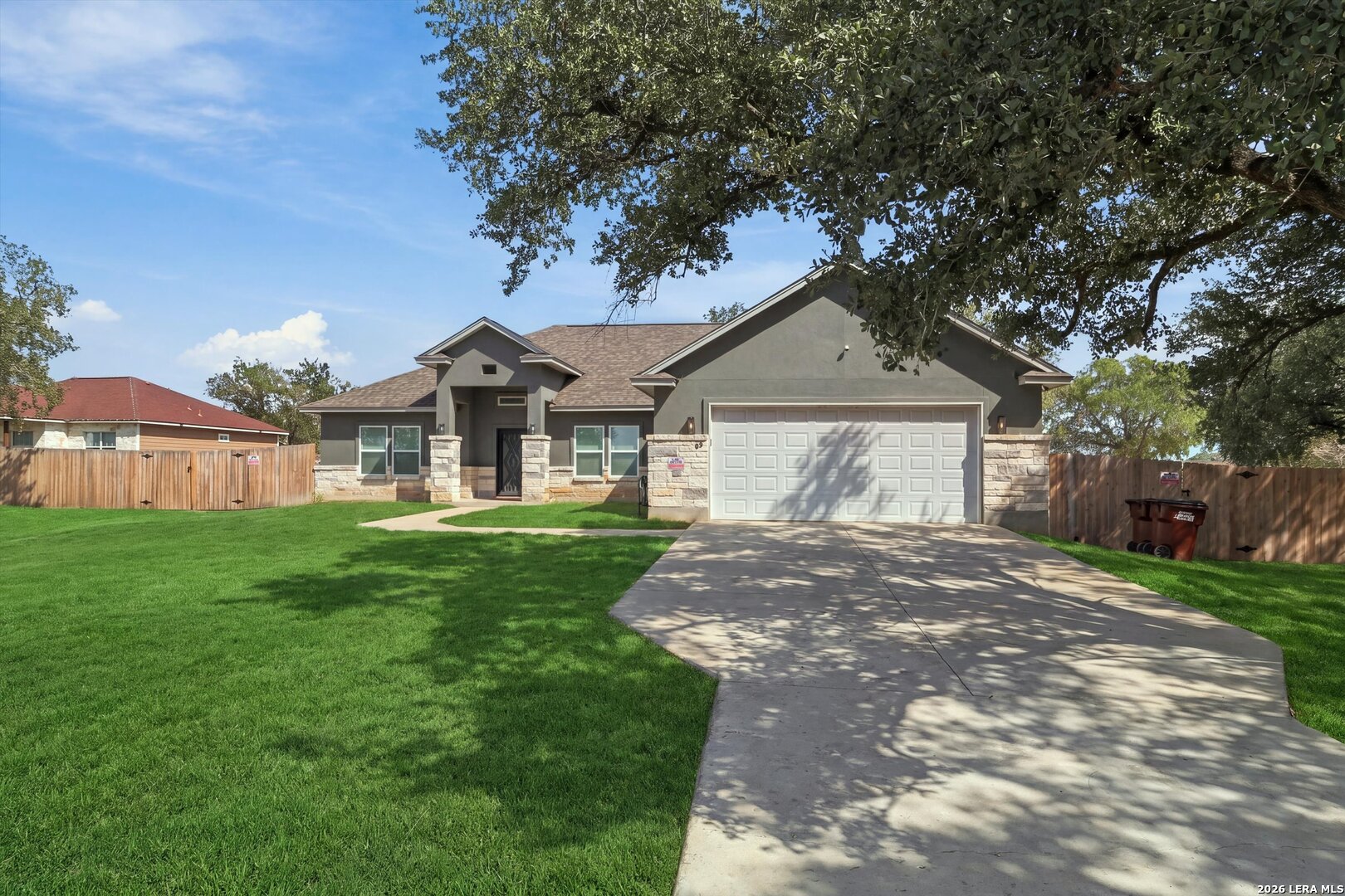 39 Eaglerock Poteet TX 78065