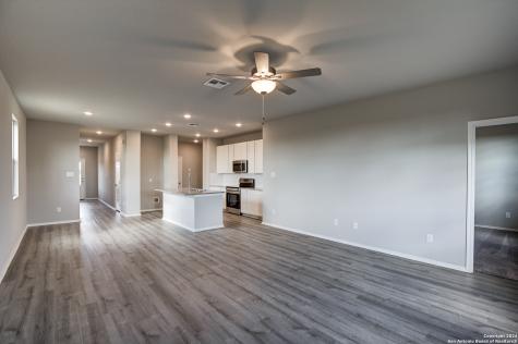 2527 Dry Moss Way San Antonio TX 78224