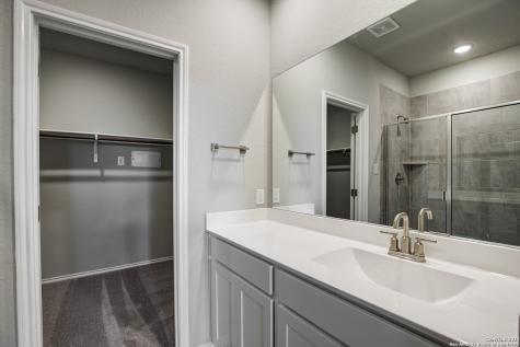 2527 Dry Moss Way San Antonio TX 78224