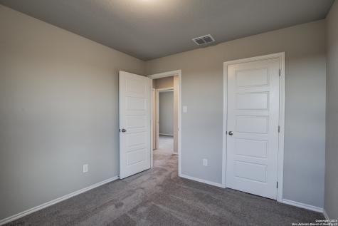 2527 Dry Moss Way San Antonio TX 78224