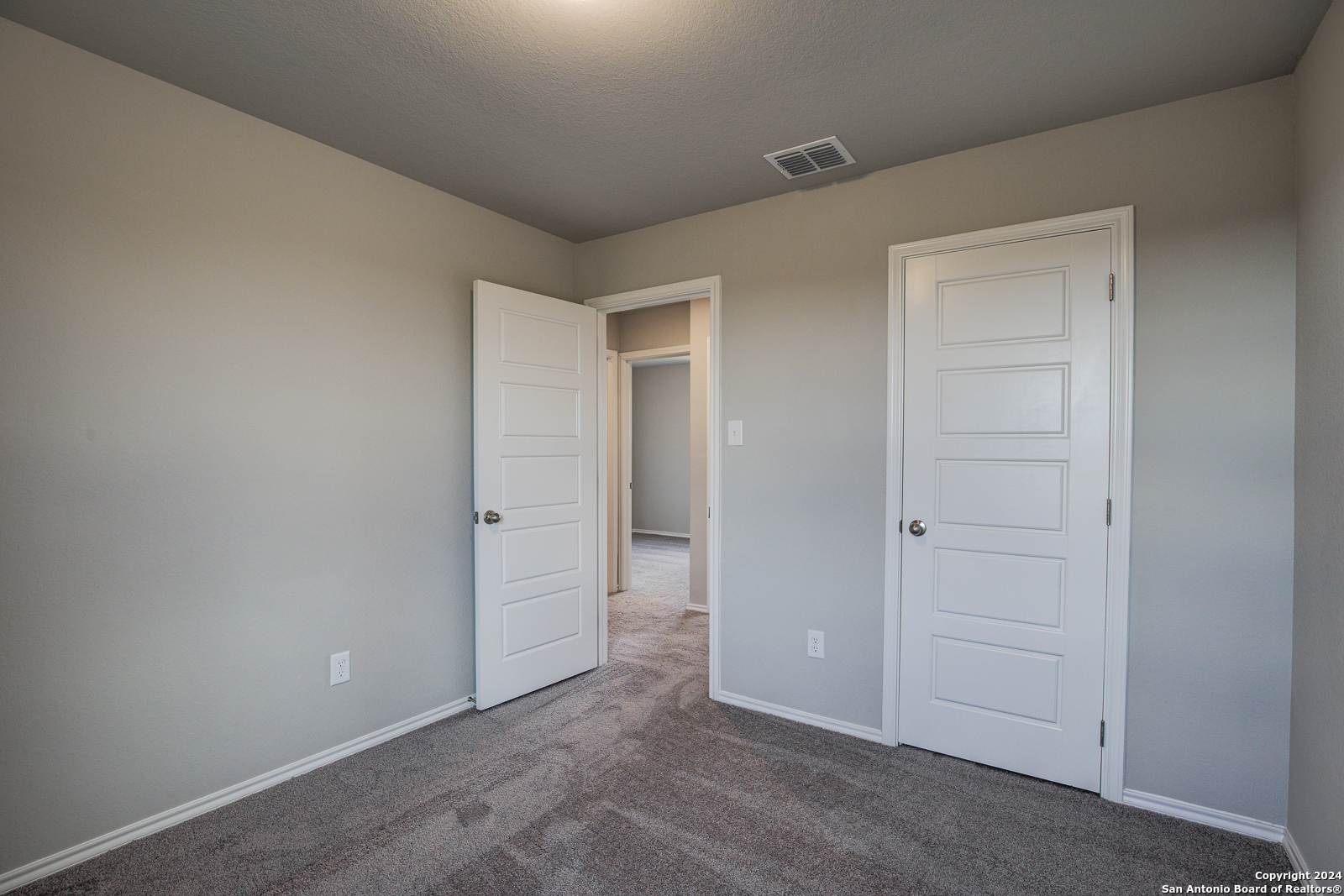 2527 Dry Moss Way San Antonio TX 78224