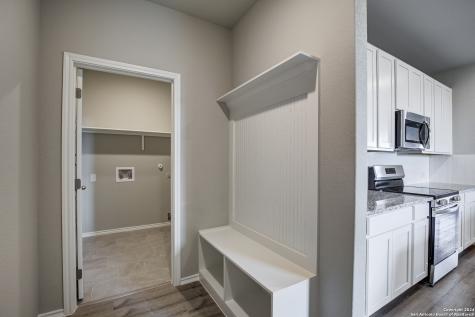 2527 Dry Moss Way San Antonio TX 78224