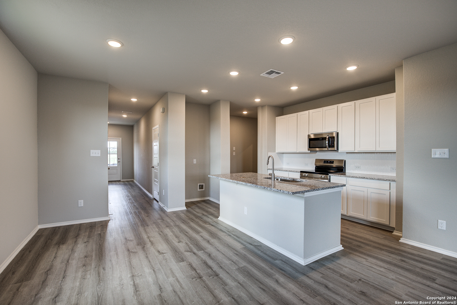 2527 Dry Moss Way San Antonio TX 78224