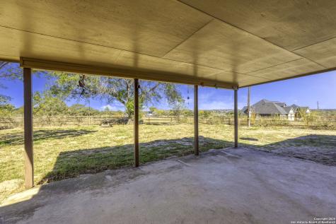 171 Big Oak Drive Adkins TX 78101