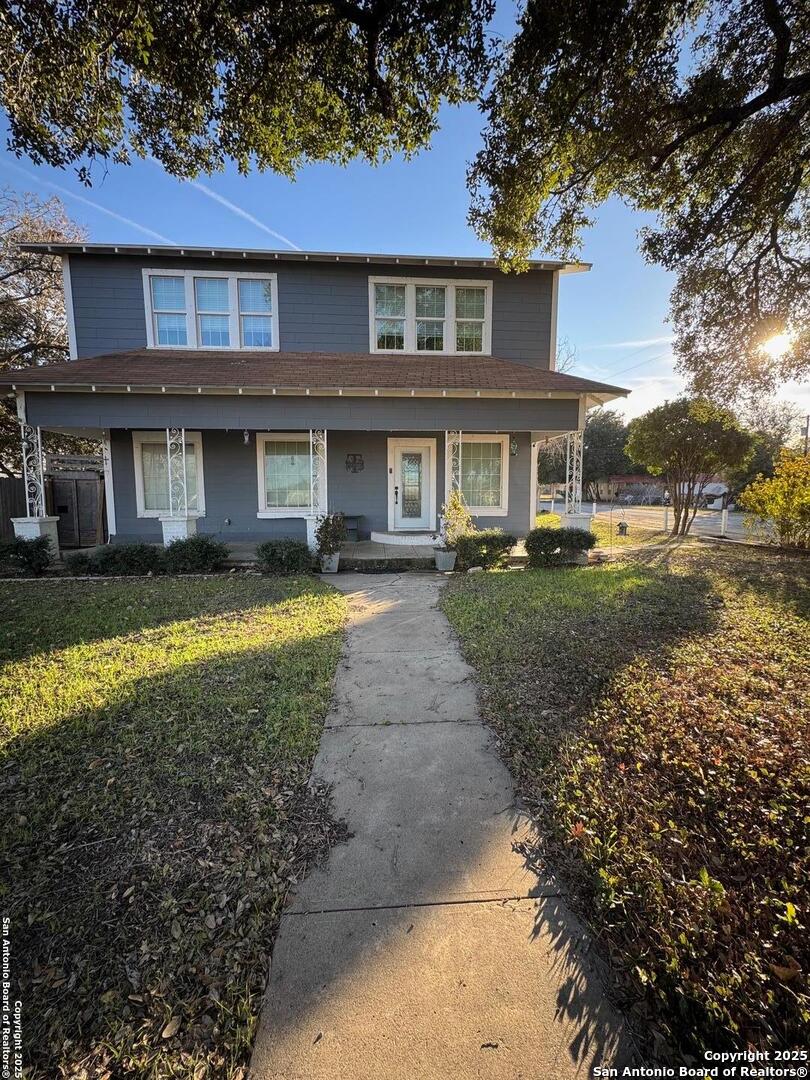 300 E Church Street Three Rivers TX 78071