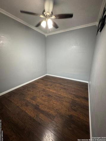 300 E Church Street Three Rivers TX 78071