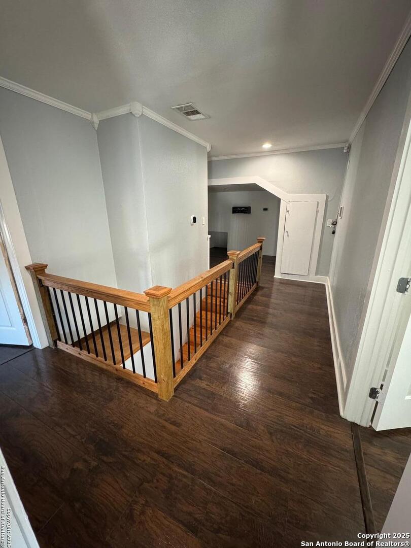 300 E Church Street Three Rivers TX 78071