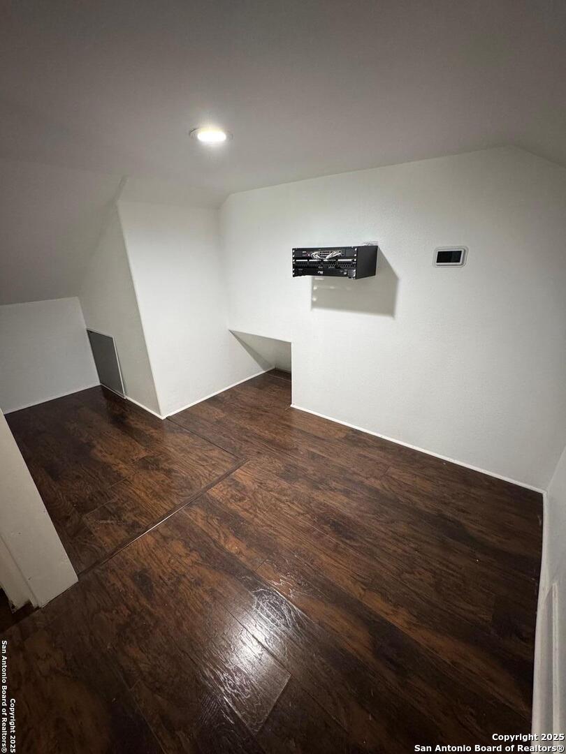 300 E Church Street Three Rivers TX 78071