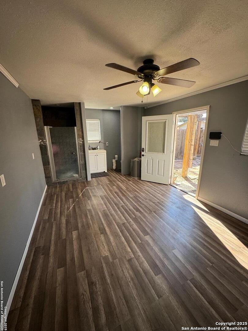 300 E Church Street Three Rivers TX 78071