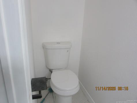 5243 Fountain Lake San Antonio TX 78244