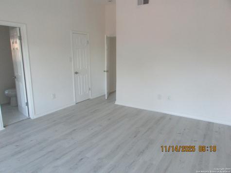 5243 Fountain Lake San Antonio TX 78244