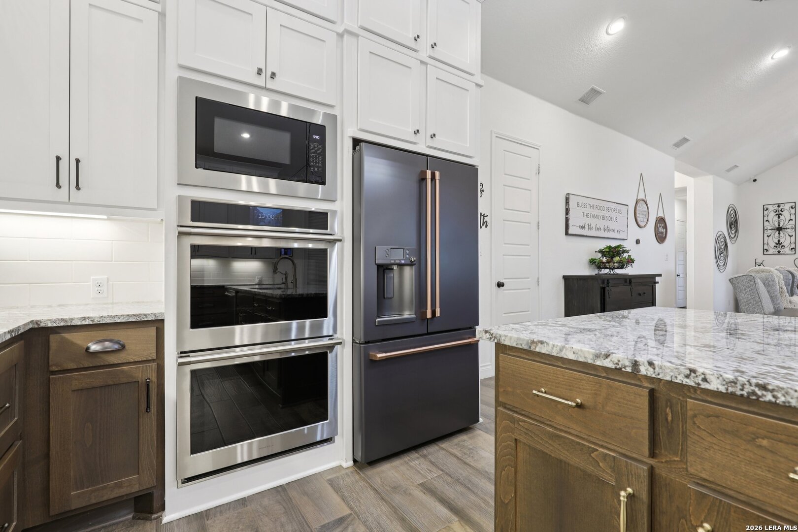 3831 Escalera Pass Bulverde TX 78163