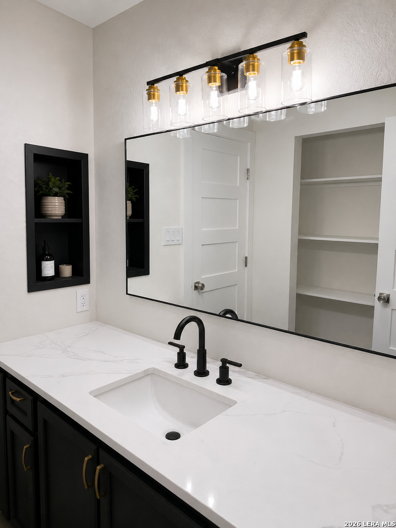3919 Midvale Drive San Antonio TX 78229