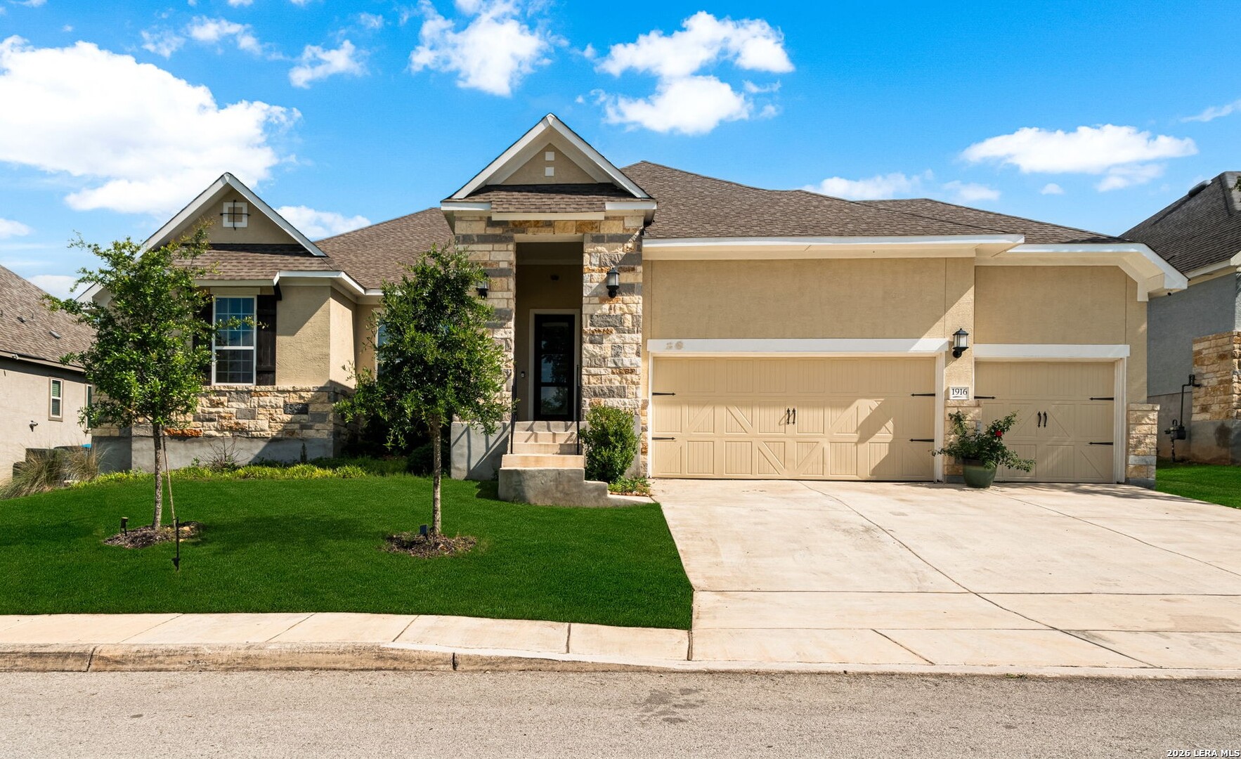 1916 Glendon Drive San Antonio TX 78260