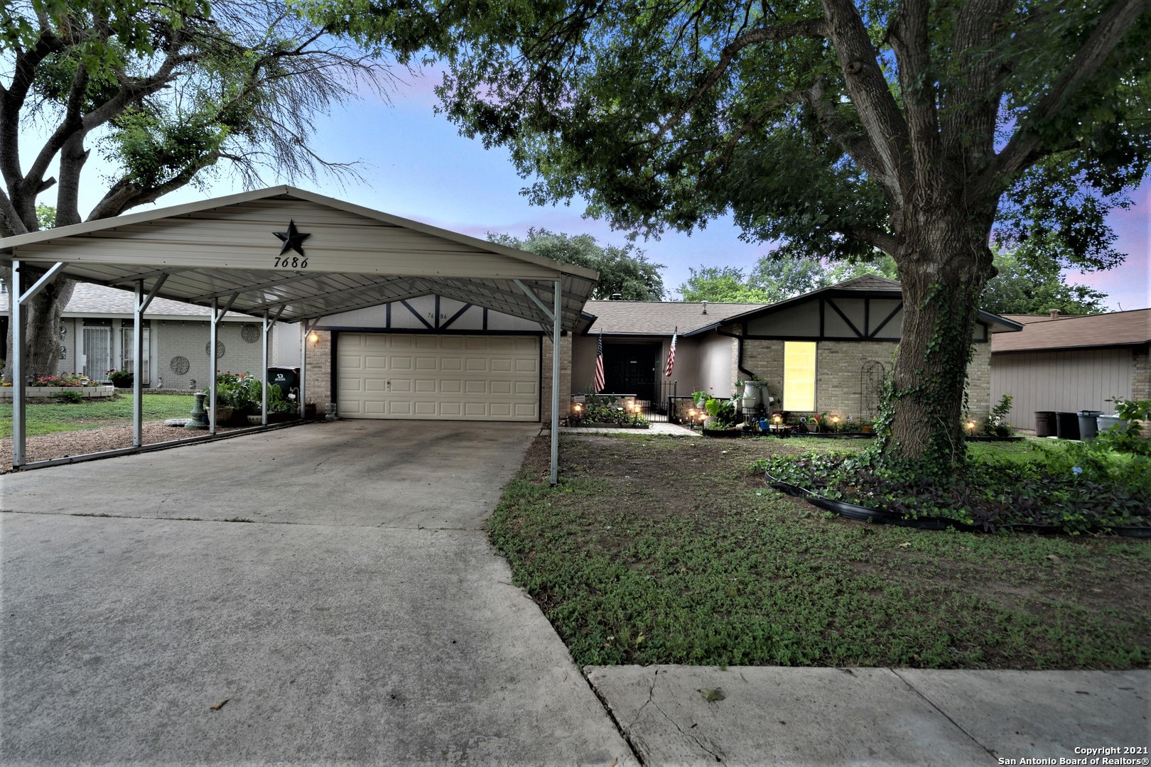 7686 Tarrasa San Antonio TX 78239