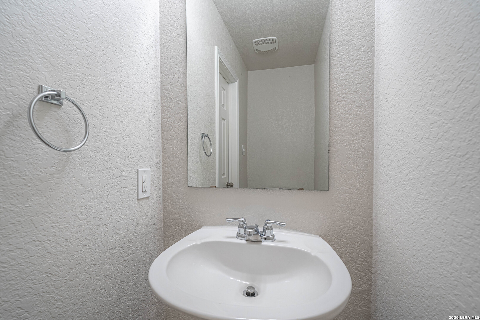 10915 Cimarron Cove Universal City TX 78148