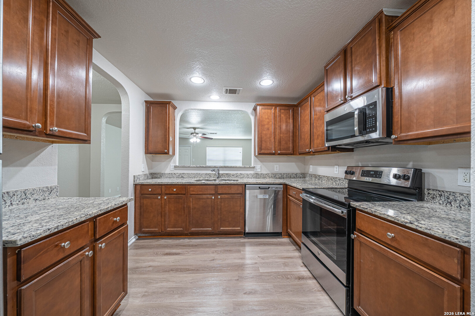 10915 Cimarron Cove Universal City TX 78148