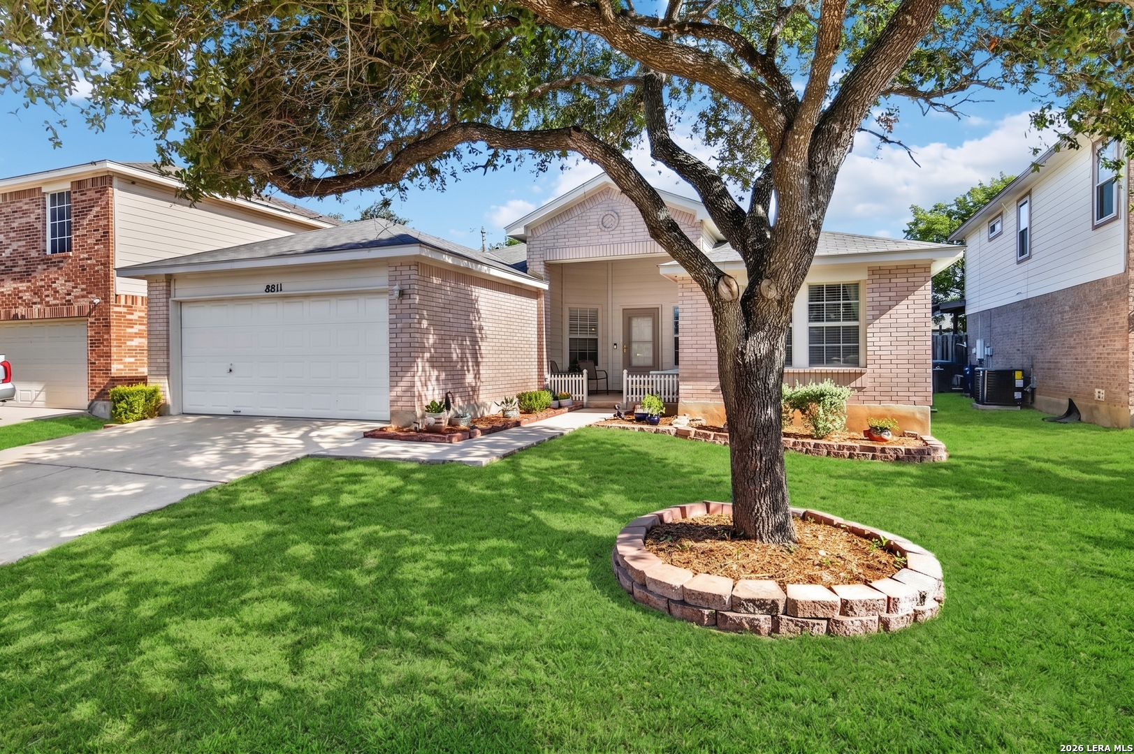 8811 Burgandy San Antonio TX 78240