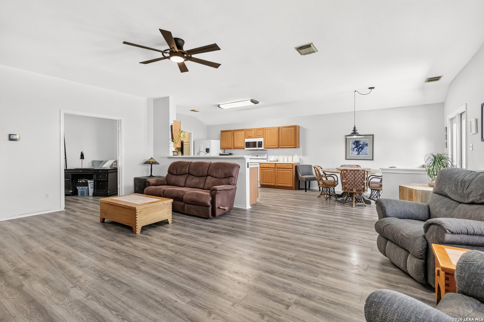 8811 Burgandy San Antonio TX 78240
