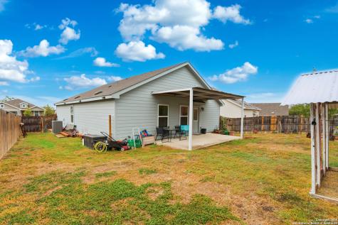 5643 Vista Pont San Antonio TX 78242