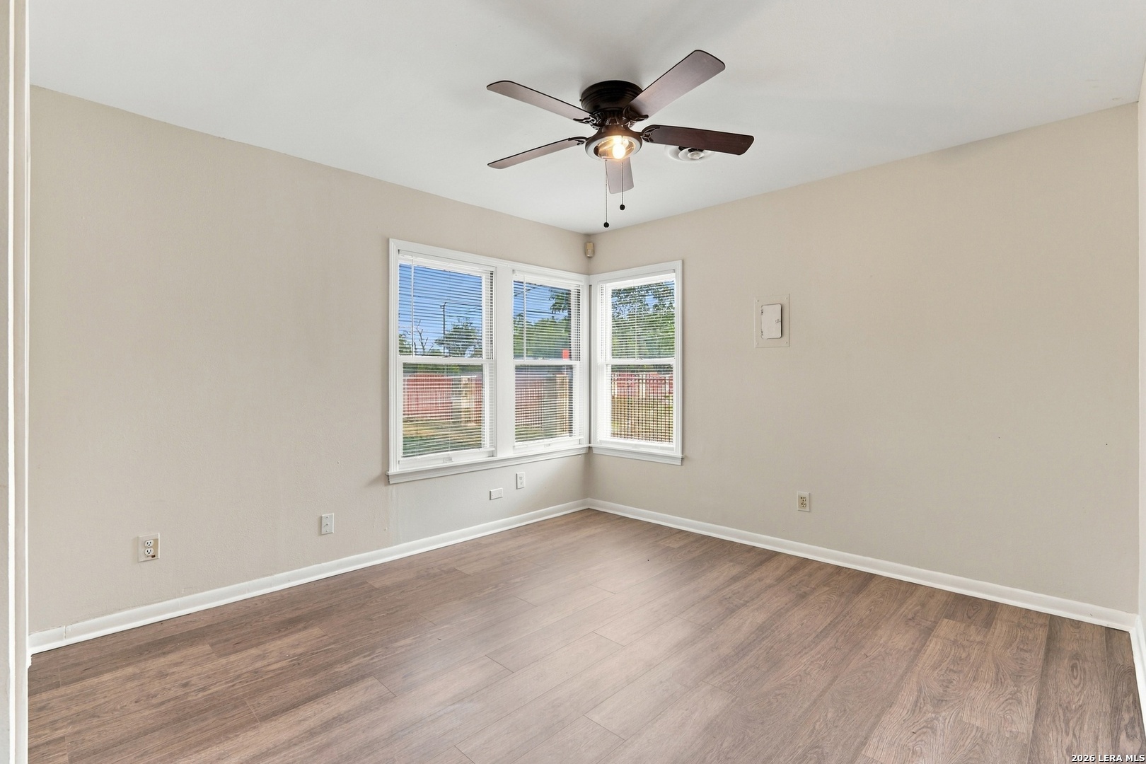 2329 S Ww White Road San Antonio TX 78222