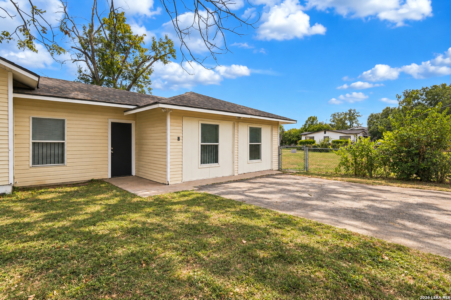 2329 S Ww White Road San Antonio TX 78222