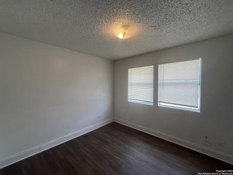 401 Riverdale Drive San Antonio TX 78228