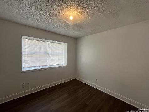 401 Riverdale Drive San Antonio TX 78228