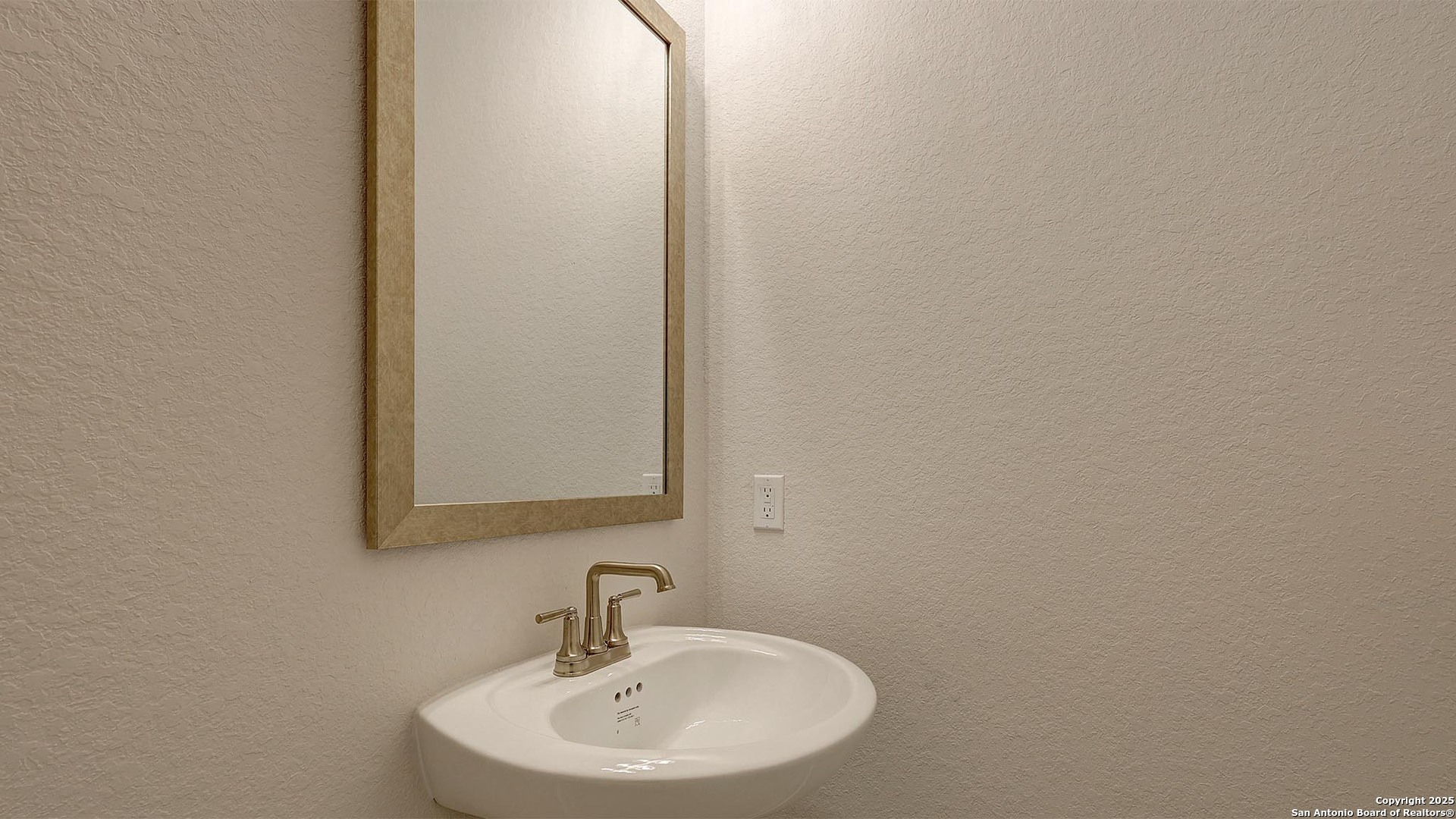 112 Tortuga Boerne TX 78006