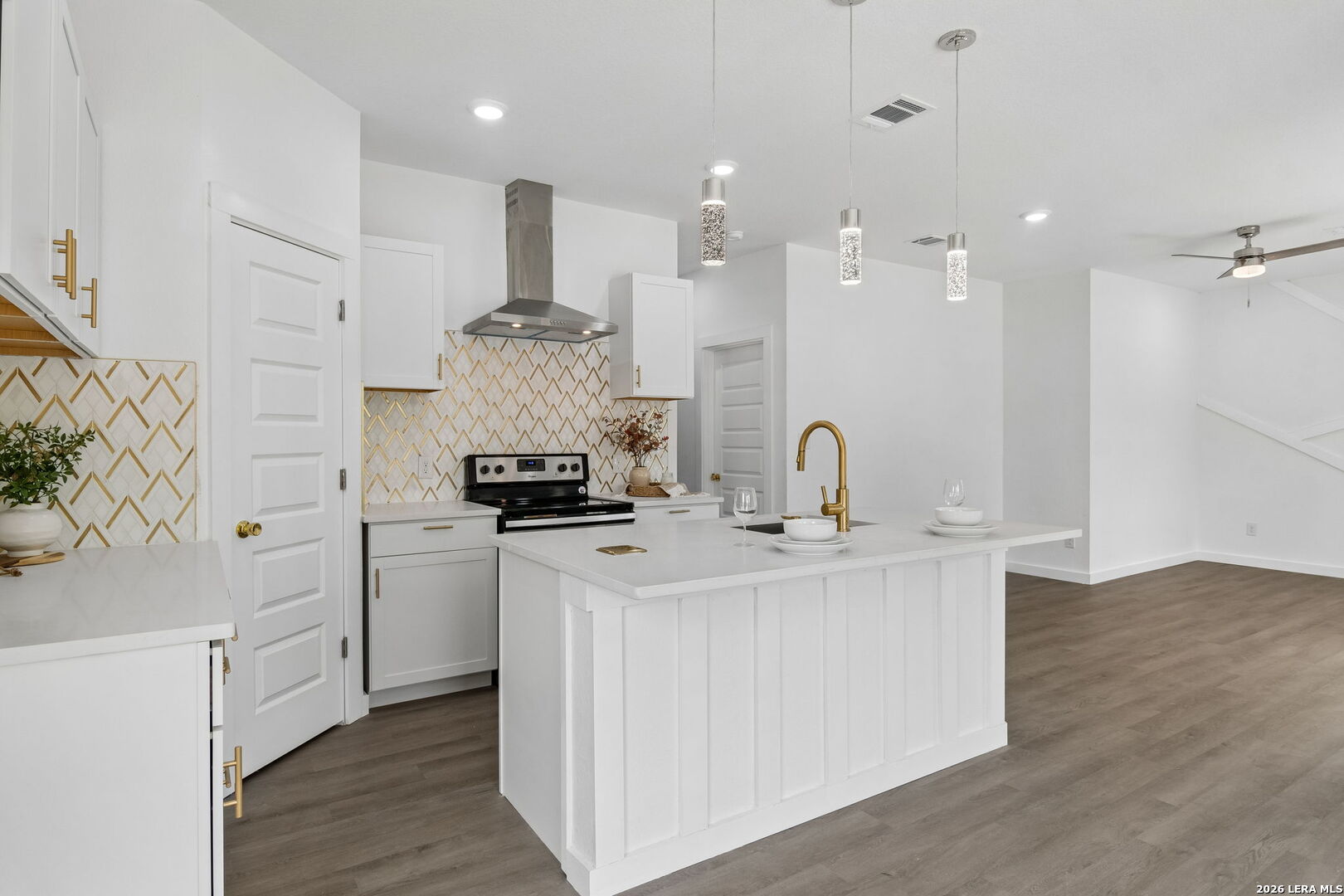 1611 W French Place San Antonio TX 78201