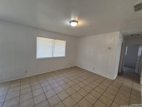7319 Glen Cross San Antonio TX 78239