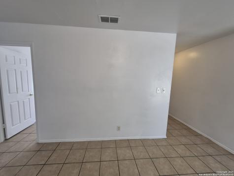 7319 Glen Cross San Antonio TX 78239