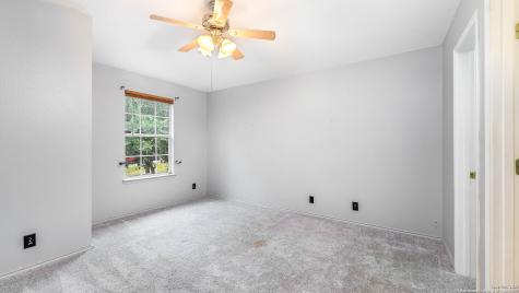 9406 San Fidel Rio San Antonio TX 78245
