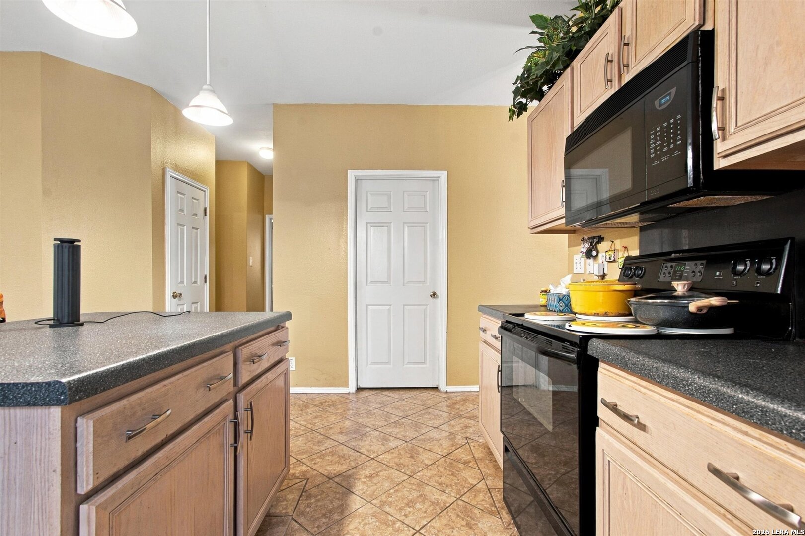 2519 Sequoia Height Street San Antonio TX 78251