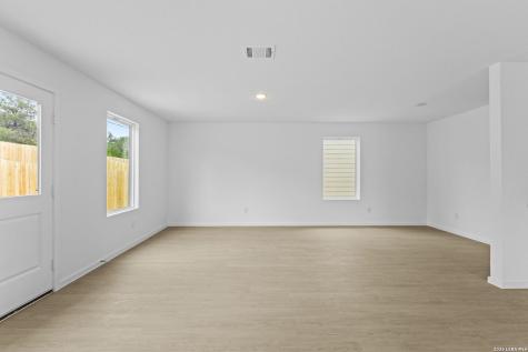 14923 Warwick Shire San Antonio TX 78254
