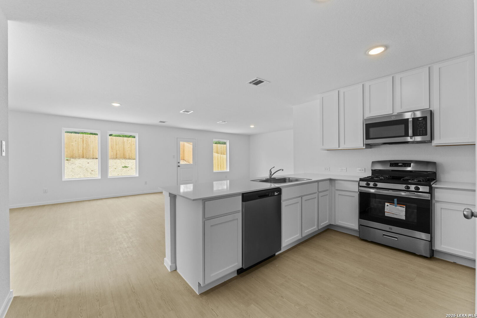 14923 Warwick Shire San Antonio TX 78254