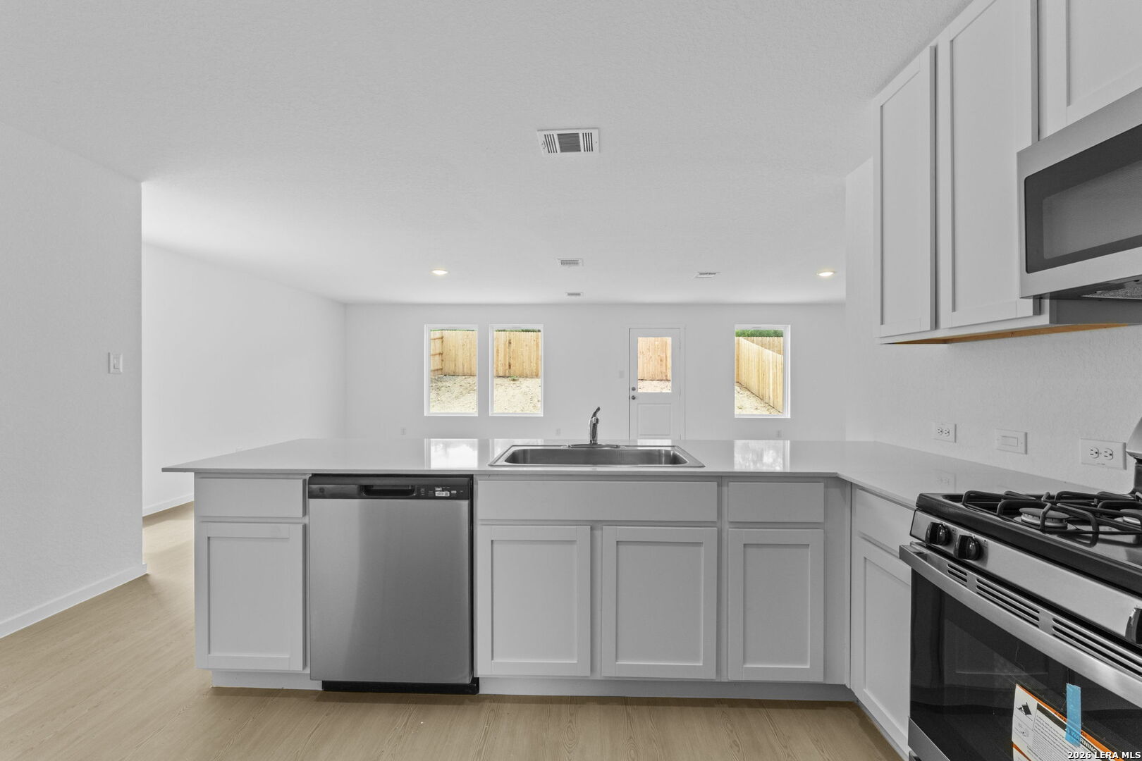 14923 Warwick Shire San Antonio TX 78254